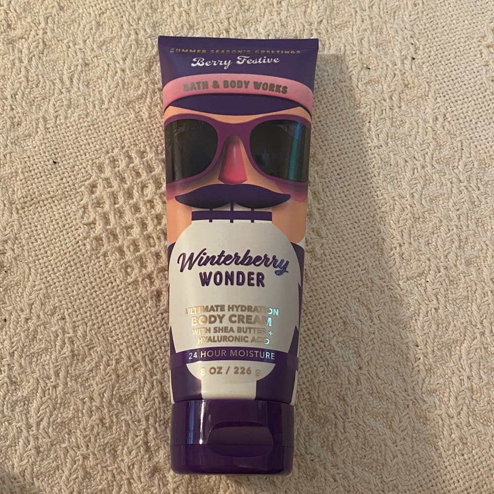 Bath & Body Works Winterberry Wonder Body Cream